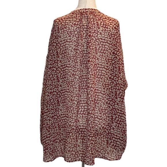 Hayden Los Angeles Size Large Women's Blouse Sheer Animal Print Top Button Up - Picture 4 of 7